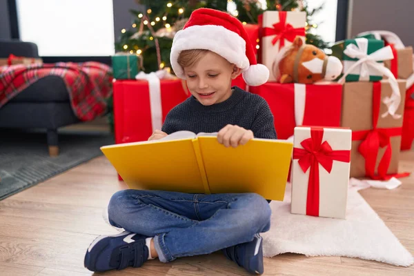 Adorable Toddler Reading Book Sitting Christmas Tree Home — Stock Photo, Image