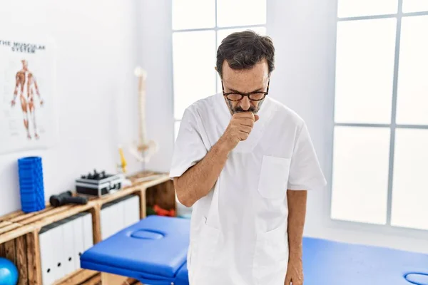 Middle Age Man Beard Working Pain Recovery Clinic Feeling Unwell — Stock Photo, Image