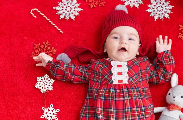 크리스마스 바닥에 스러운 아기붉은 — 스톡 사진