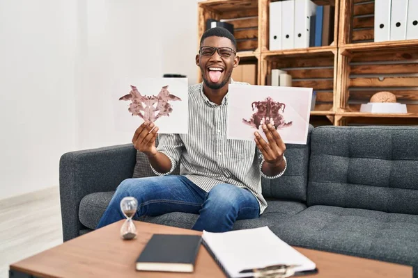 African American Man Working Rorschach Test Psychology Clinic Sticking Tongue — Stock Photo, Image
