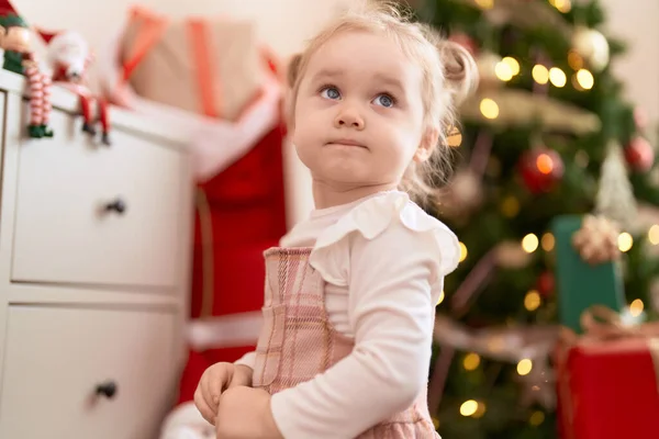Adorable Caucasian Girl Standing Christmas Tree Home — Stock Photo, Image