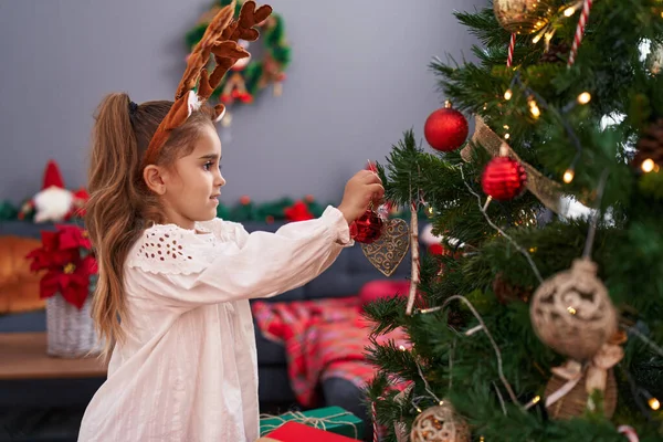 Adorable Hispanic Girl Smiling Confident Decorating Christmas Tree Home — Stock Photo, Image