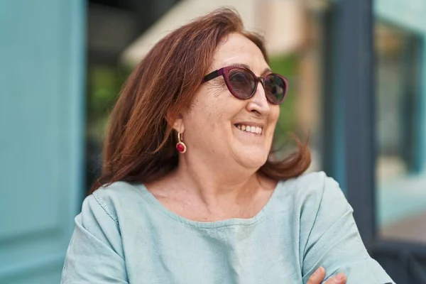 Senior Woman Smiling Confident Looking Side Street —  Fotos de Stock