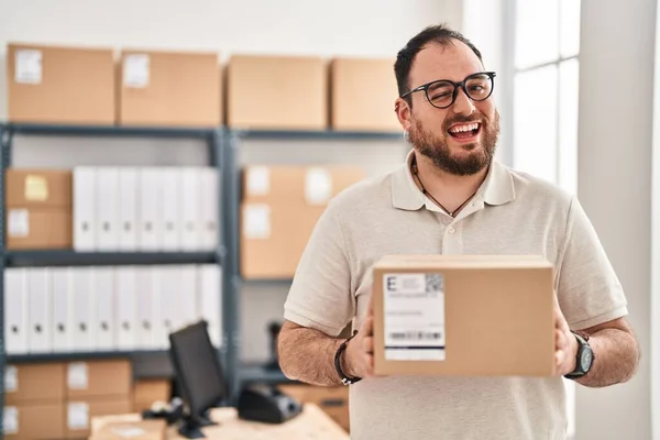 Size Hispanic Man Beard Working Small Business Ecommerce Winking Looking — Foto de Stock