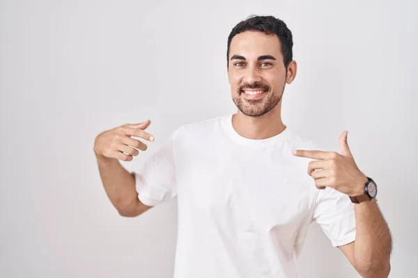 Handsome Hispanic Man Standing White Background Looking Confident Smile Face — Stock fotografie