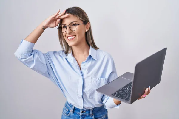 Young Woman Working Using Computer Laptop Very Happy Smiling Looking — Stock Photo, Image