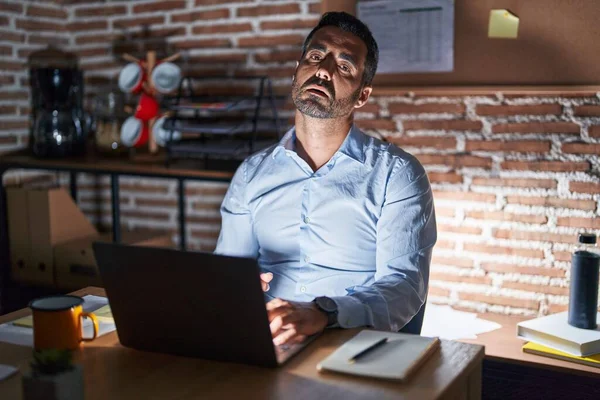 Hispanic Man Beard Working Office Night Looking Sleepy Tired Exhausted — Fotografia de Stock