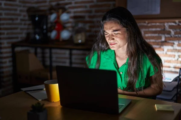 Young Teenager Girl Working Office Night Hand Stomach Because Nausea — Stockfoto