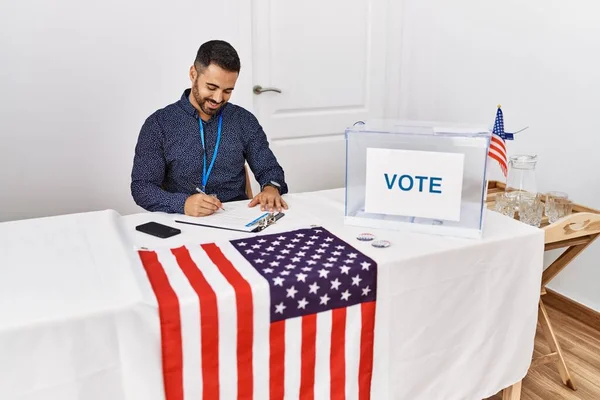 Young Hispanic Man Smiling Confident Writing Clipboard Working Electoral College — 图库照片