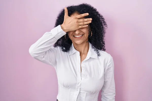 Hispanic Woman Curly Hair Standing Pink Background Smiling Laughing Hand — Stockfoto