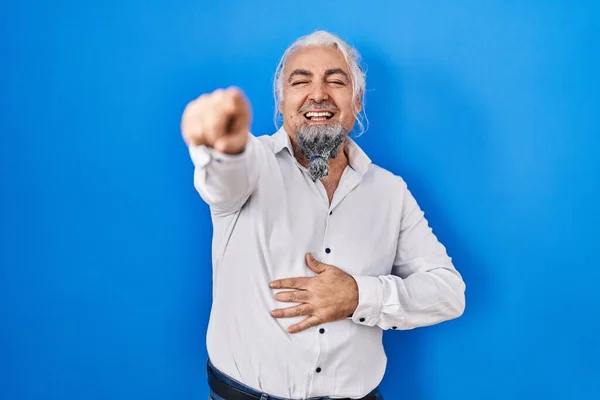 Middle Age Man Grey Hair Standing Blue Background Laughing You — Stock fotografie
