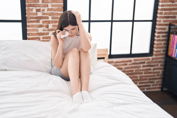 Young Caucasian Woman Sitting Bed Crying Bedroom — Stock Photo, Image