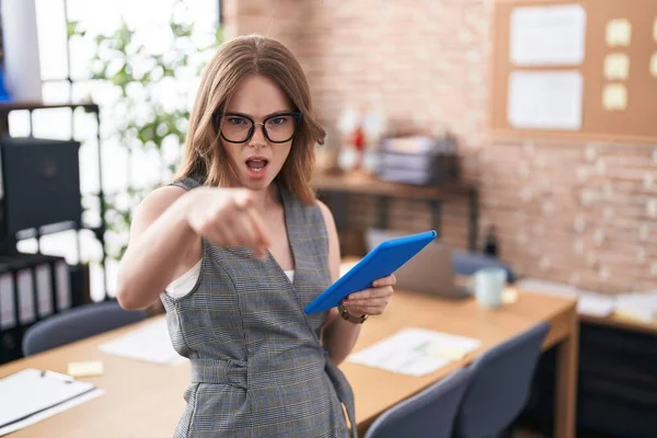 Caucasian Woman Working Office Wearing Glasses Pointing Displeased Frustrated Camera — Stok fotoğraf