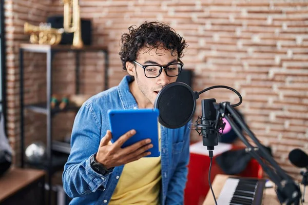 Young Hispanic Man Artist Singing Song Music Studio — Foto Stock