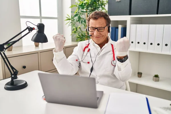 Senior Doctor Man Working Online Appointment Very Happy Excited Doing — Photo