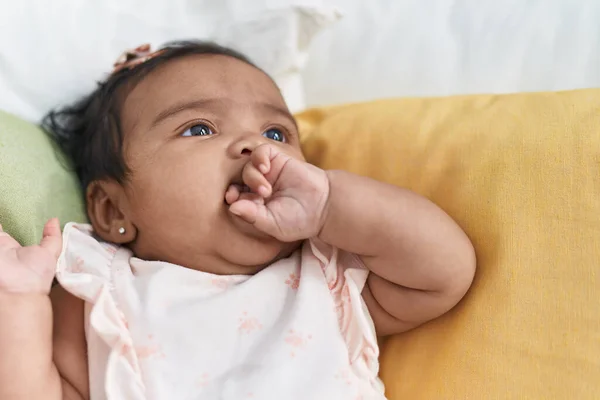 African American Baby Sitting Bed Sucking Hand Bedroom — Stock fotografie