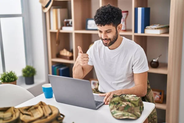 Arab Man Working Military Doing Video Call Laptop Smiling Happy — Foto de Stock