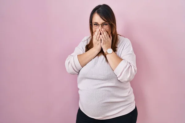 Pregnant Woman Standing Pink Background Laughing Embarrassed Giggle Covering Mouth — Stock Photo, Image