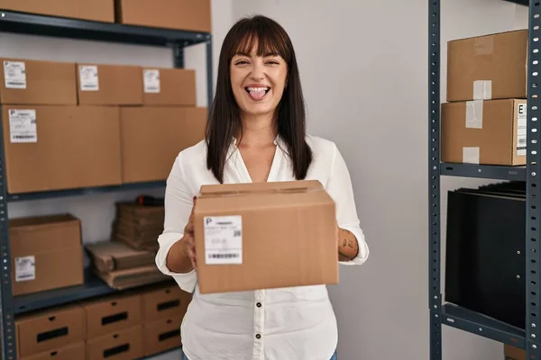 Young Brunette Woman Working Small Business Ecommerce Holding Package Sticking — Photo