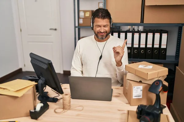 Handsome Middle Age Man Working Small Business Ecommerce Wearing Headset — Foto de Stock