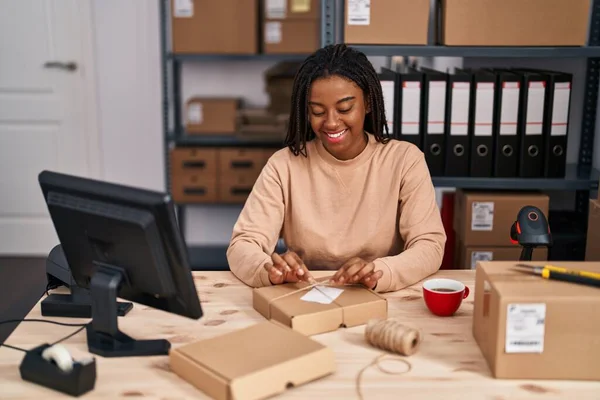African American Woman Ecommerce Business Worker Preparing Package Office — Stockfoto