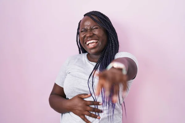 Young African Woman Standing Pink Background Laughing You Pointing Finger — Fotografia de Stock