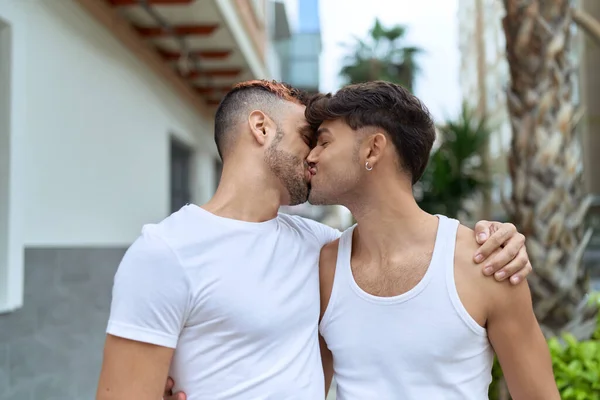 Two Hispanic Men Couple Hugging Each Other Kissing Street — Φωτογραφία Αρχείου