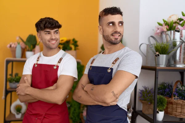 Two Hispanic Men Florists Smiling Confident Standing Arms Crossed Gesture — Stock Photo, Image