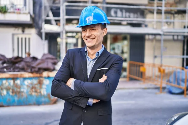Young Man Architect Smiling Confident Standing Arms Crossed Gesture Street — Stockfoto