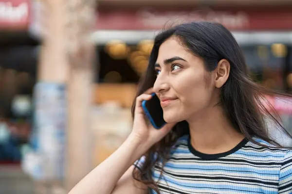 Young Hispanic Girl Smiling Confident Talking Smartphone Street — Fotografia de Stock