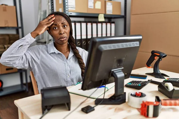 African Woman Working Small Business Ecommerce Worried Stressed Problem Hand — Stok fotoğraf