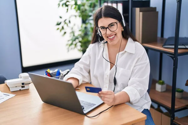 Young Hispanic Woman Call Center Agent Working Office — Foto Stock