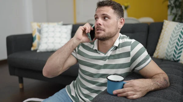 Young Caucasian Man Speaking Phone Sitting Sofa Home — Stock Photo, Image