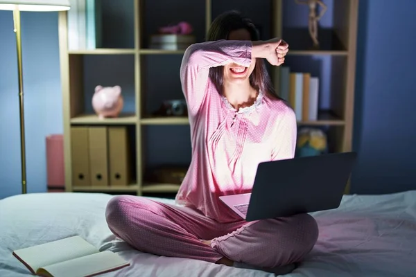 Young Hispanic Woman Using Computer Laptop Bed Smiling Cheerful Playing — Fotografia de Stock
