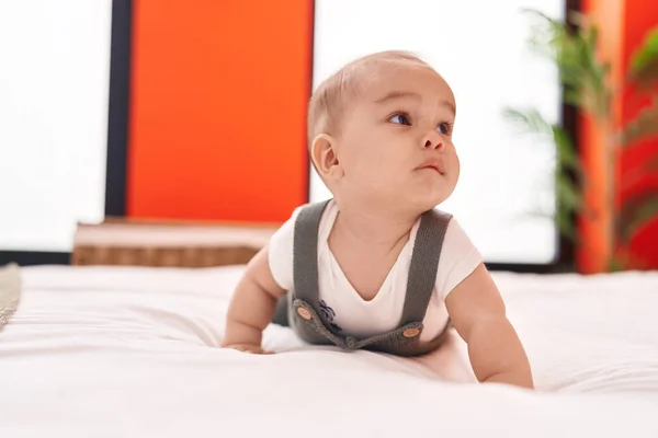 Adorable Hispanic Toddler Lying Bed Bedroom — Stock Photo, Image