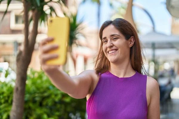 Young Woman Smiling Confident Making Selfie Smartphone Street — Fotografia de Stock