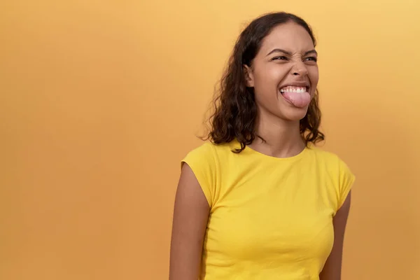 Young African American Woman Standing Tongue Out Isolated Yellow Background — Stok fotoğraf