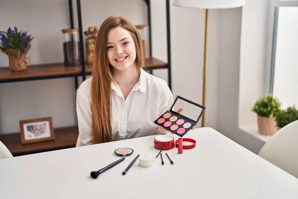 Young Caucasian Woman Holding Blush Palette Looking Positive Happy Standing — Stock Photo, Image