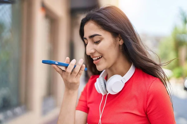 Young Hispanic Girl Smiling Confident Talking Smartphone Street — Stockfoto