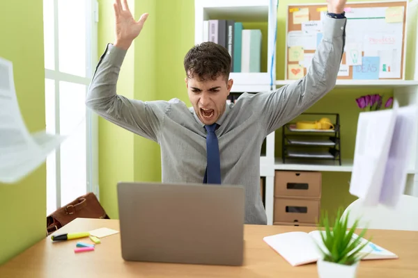 Young Hispanic Man Business Worker Angry Throwing Documents Screaming Office — Stock Photo, Image