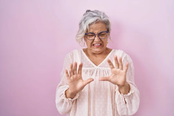 Middle Age Woman Grey Hair Standing Pink Background Disgusted Expression — Stock Photo, Image