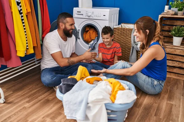 Family Playing Game Washing Clothes Laundry Room — Fotografia de Stock
