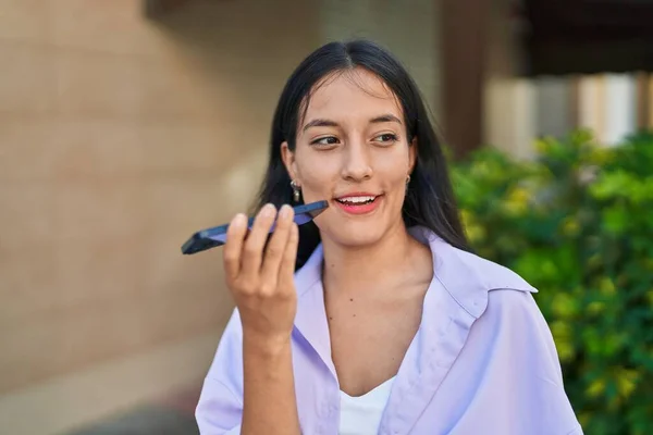 Young Beautiful Hispanic Woman Smiling Confident Talking Smartphone Street — Stock Photo, Image