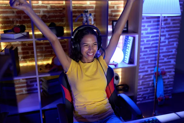 Young African American Woman Streamer Playing Video Game Winner Expression — Stock fotografie