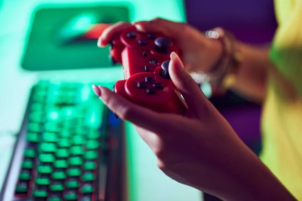Chinese Woman Streamer Playing Video Game Gaming Room — Stock Photo, Image