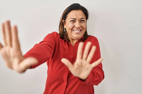 Hispanic Mature Woman Standing White Background Afraid Terrified Fear Expression — Stock Photo, Image