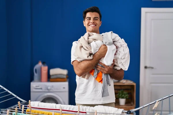 Hispanic Man Hanging Clothes Clothesline Smiling Happy Cool Smile Face — Foto de Stock