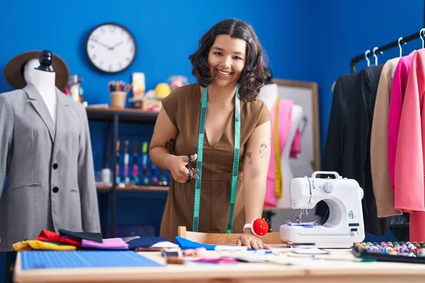 Young Woman Tailor Cutting Cloth Sewing Studio — Foto de Stock