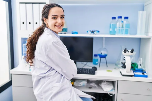 Young Hispanic Woman Wearing Scientist Uniform Arms Crossed Gesture Laboratory — Stock Photo, Image
