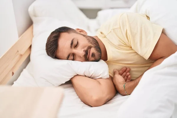 Young Hispanic Man Lying Bed Sleeping Bedroom — ストック写真